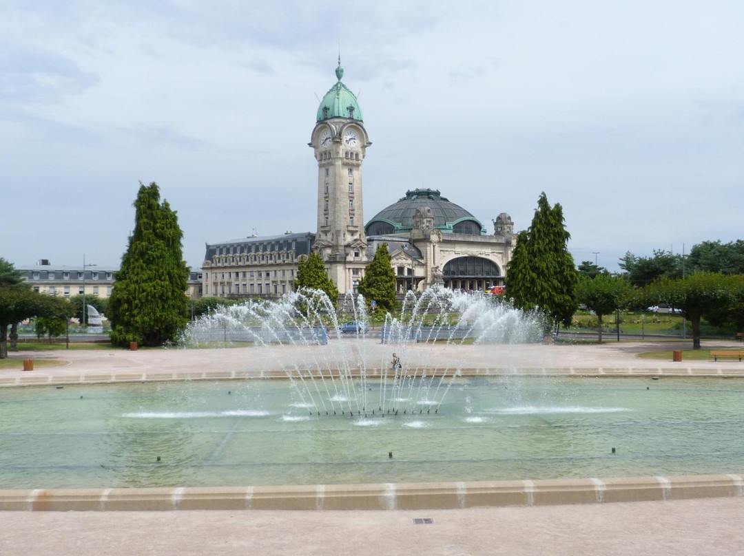 Jardin du Champ de Juillet景点图片