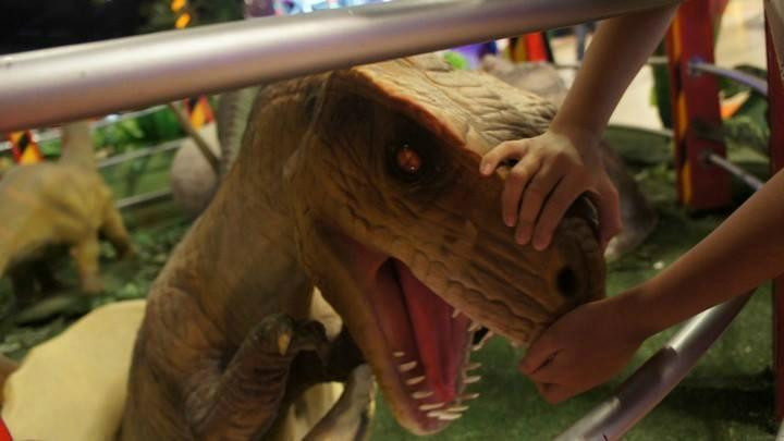 Transmart Carrefour-坦格朗必去景点