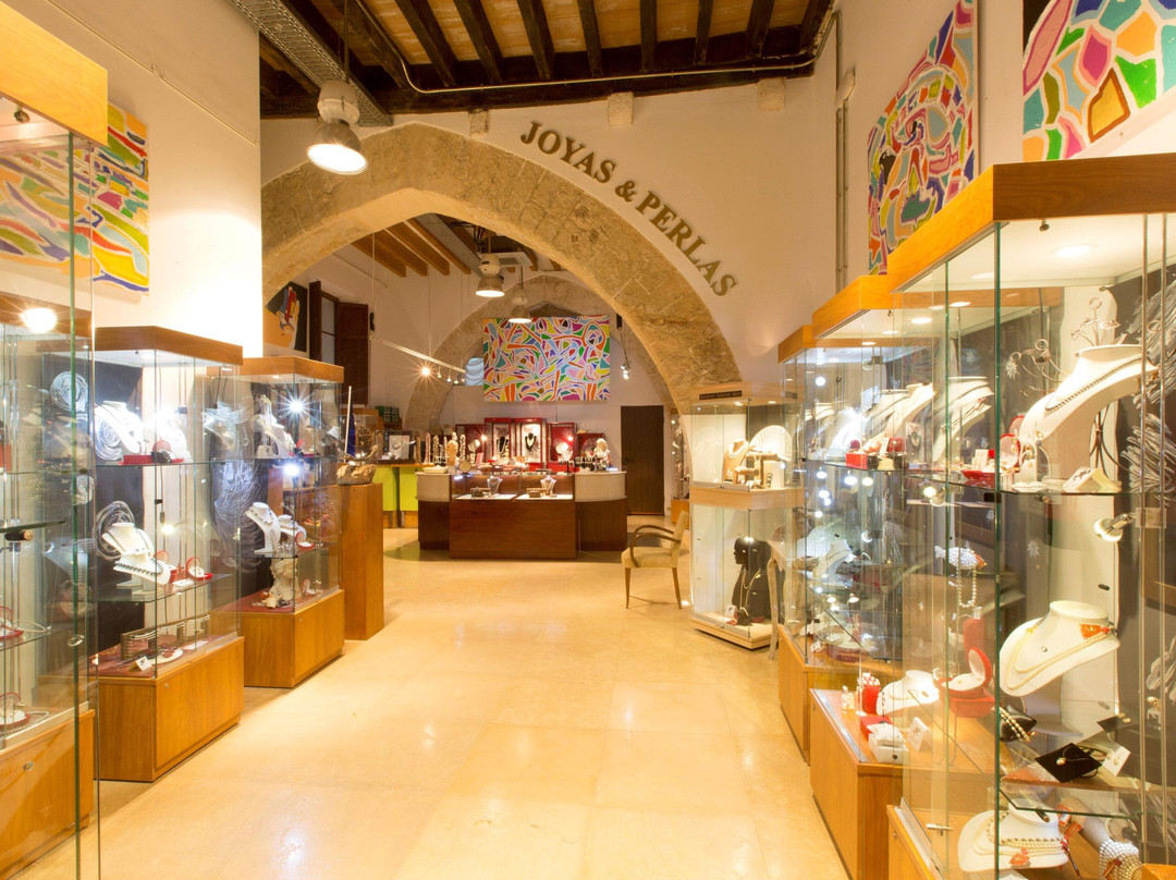 Centre Perles-马洛卡帕尔马必去景点