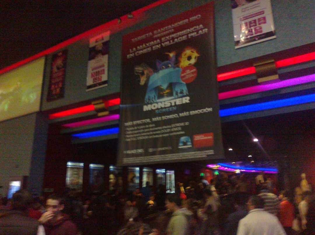 village cines pilar-Pilar必去景点