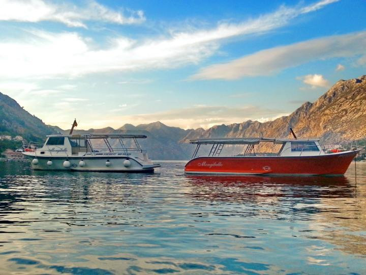 Mongibello Tour Boats-科托尔必去景点