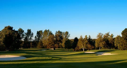 Peninsula Lakes Golf Club-Pelham必去景点