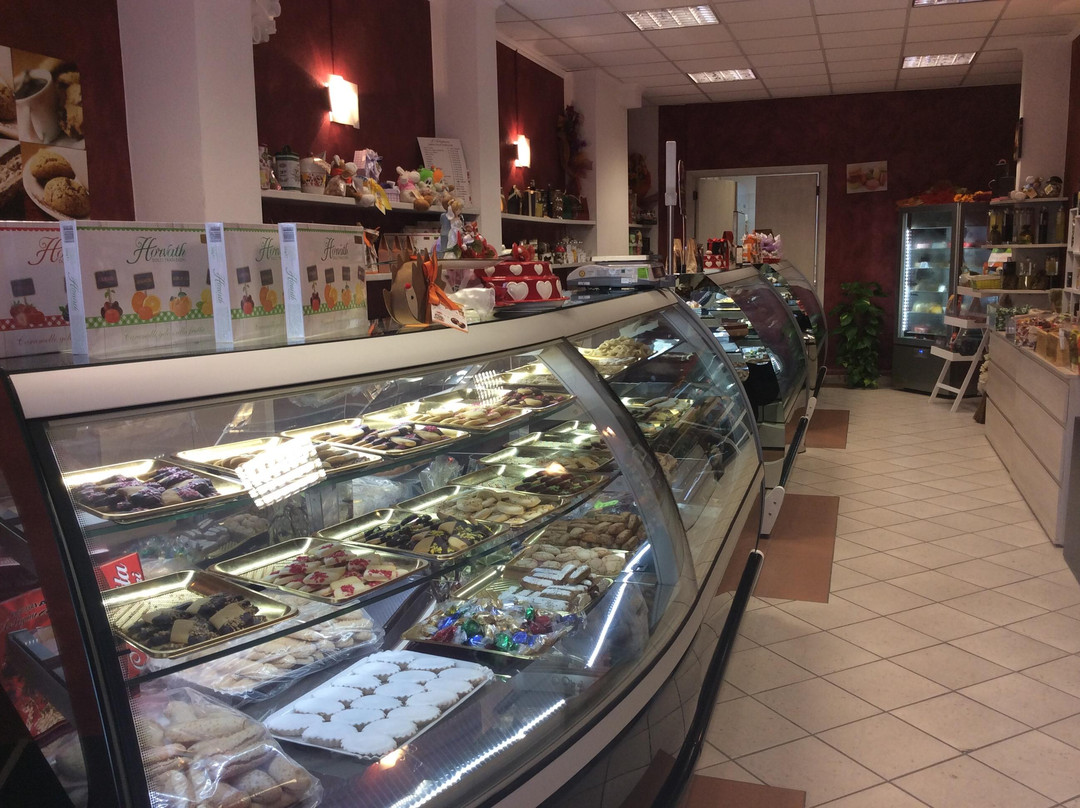 Ozieri餐馆和美食-Pasticceria gelateria  L'Artigiana