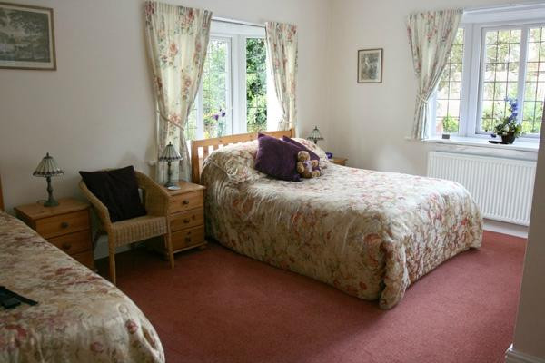 Chorlton-by-Backford酒店住宿-Lavender Lodge