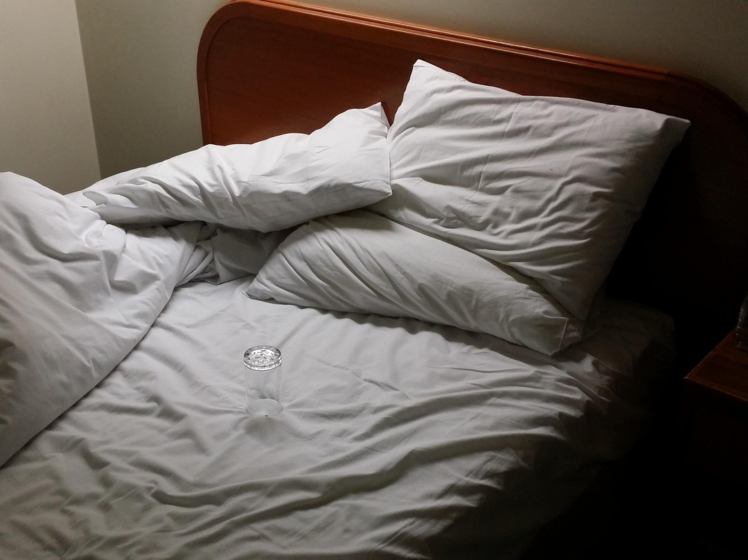 拉弗顿俱乐部酒店主图