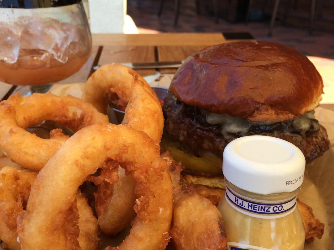 Four Seasons Restaurant