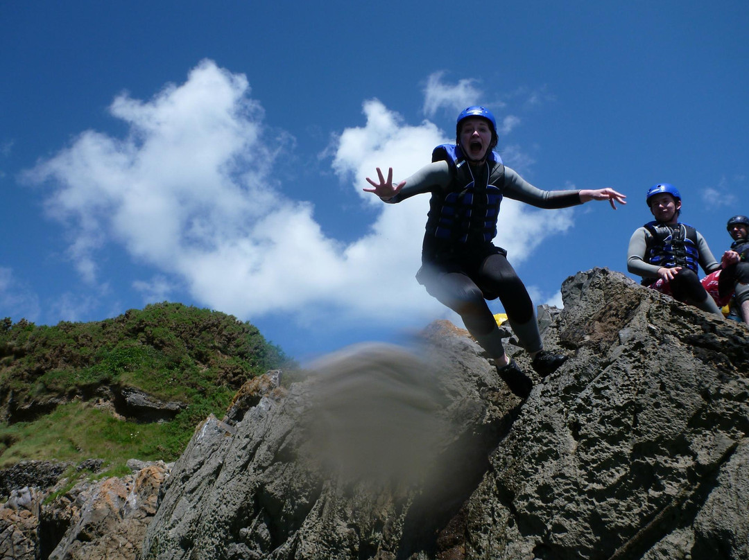 Coasteering Wales景点图片