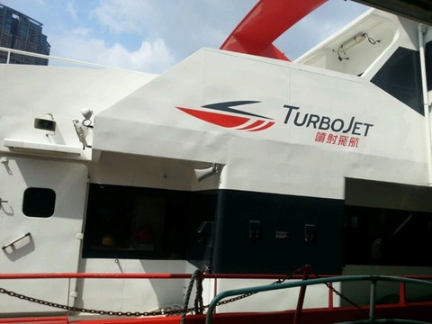 港澳码头-香港必去景点