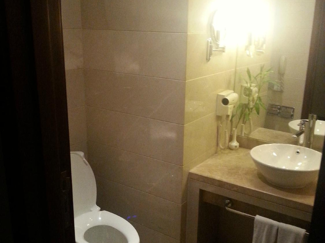 空港白云酒店主图