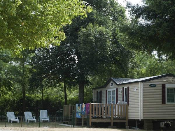 Camping et Residence de Chalets