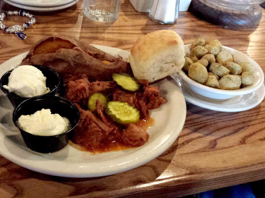 Lakeville餐馆和美食-Cracker Barrel Old Country Restaurant