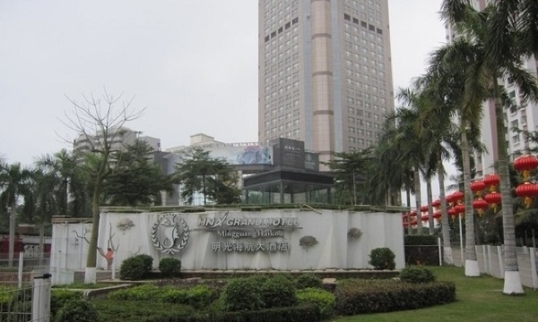 海口明光胜意大酒店（高铁东站龙湖天街店）-客卧