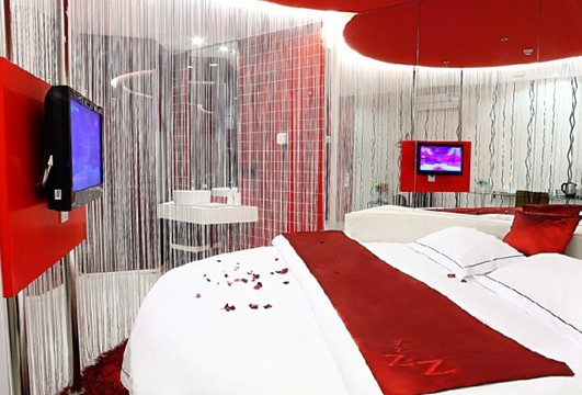 呼噜栈酒店(深圳福田农林地铁站店)主图