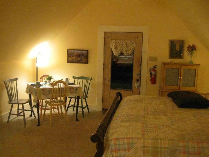 Jarrell酒店住宿-Red Barn Hideaway