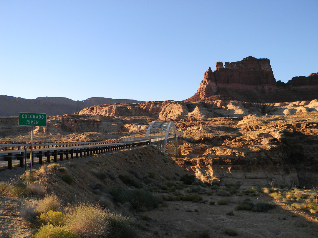 Utah State Route 95-布兰丁必去景点