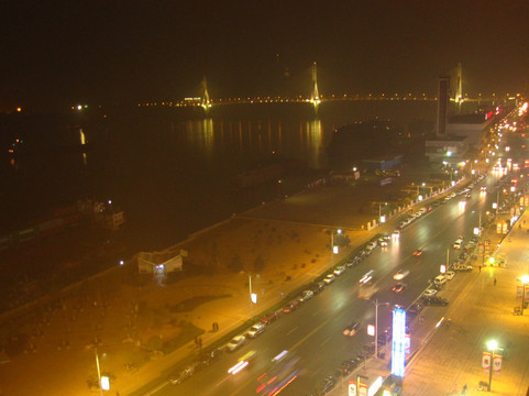 宜昌富力皇冠假日酒店(三峡游客中心伍家岗万达广场店)主图