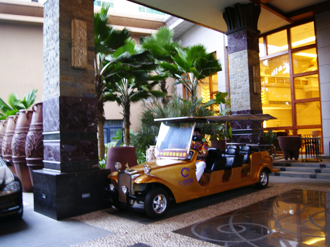 海口康年皇冠花园酒店主图