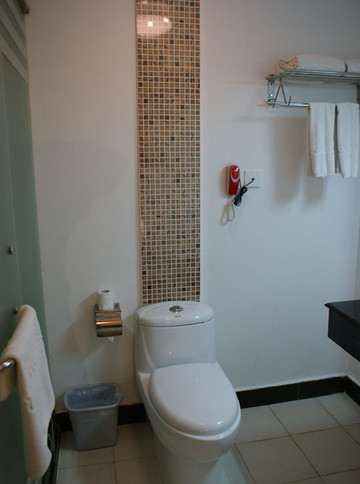 7天昆明青年路红会医院店主图