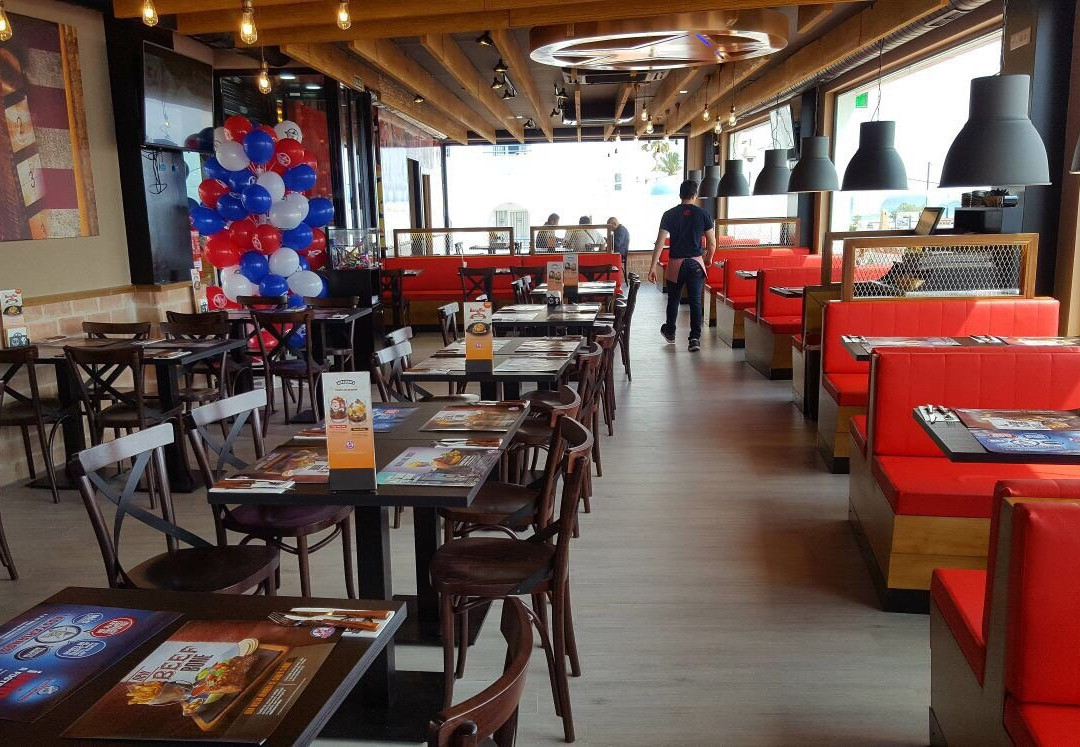 Foster's Hollywood