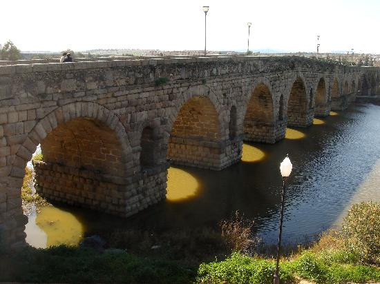 Puente Romano景点图片