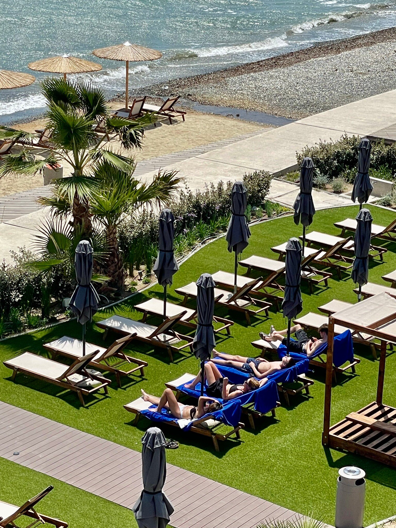 Mercure Larnaca Beach Resort-官方