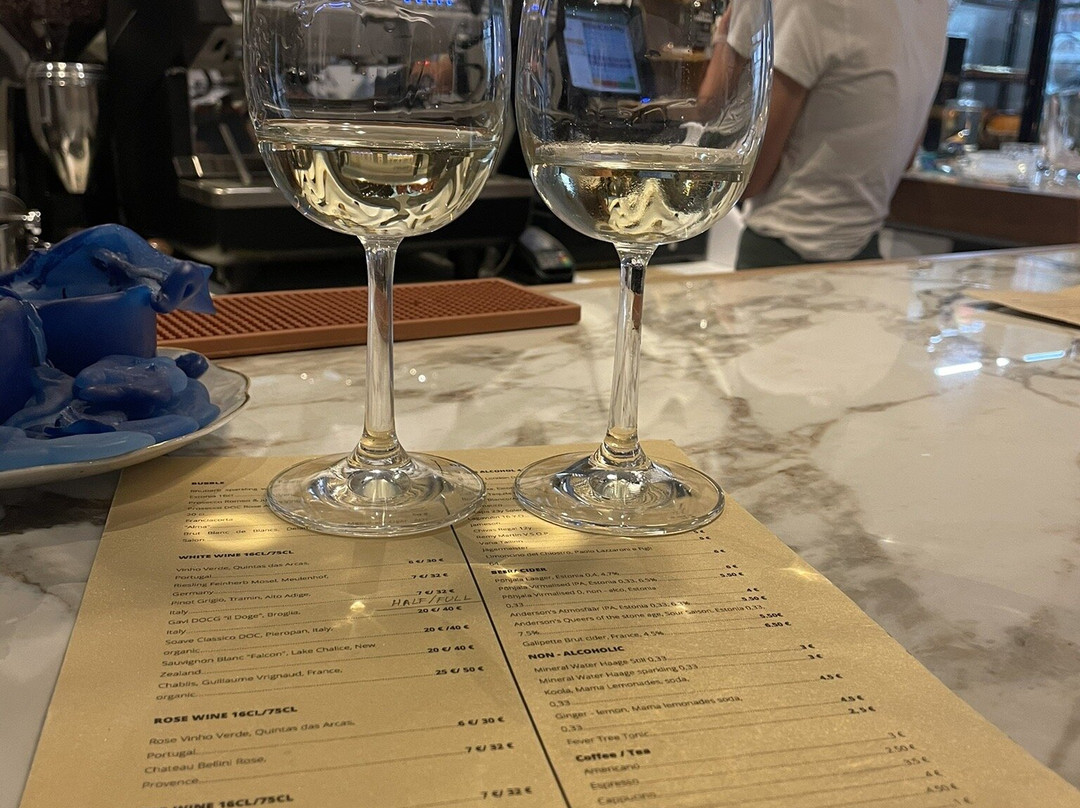Hata Concept Store & Wine Bar-塔林必去景点
