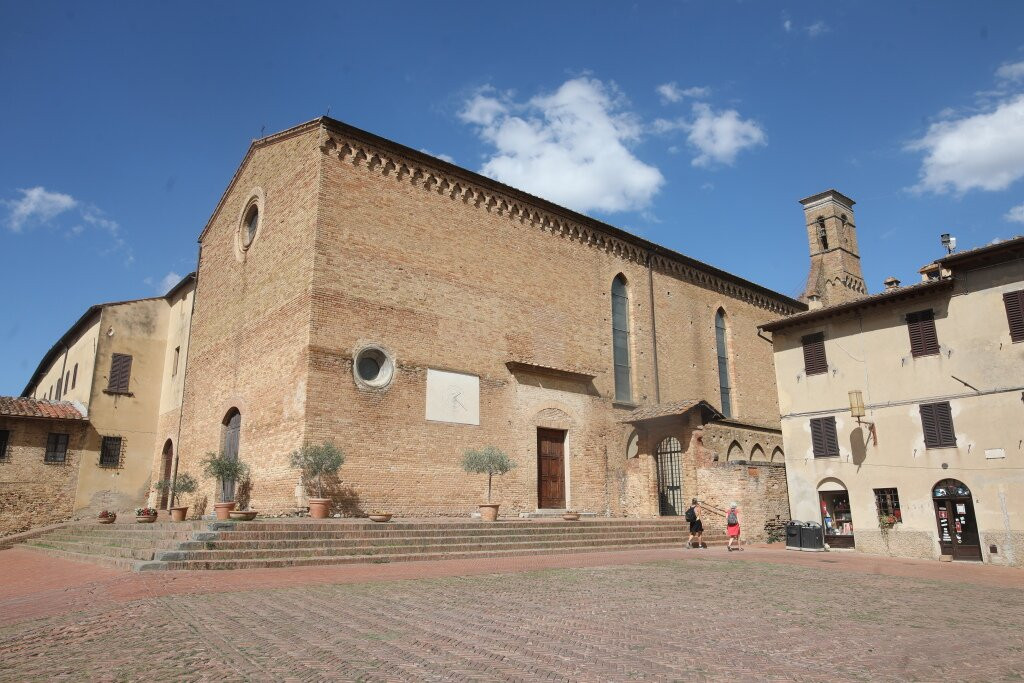 Church of Sant'Agostino-圣吉米尼亚诺必去景点