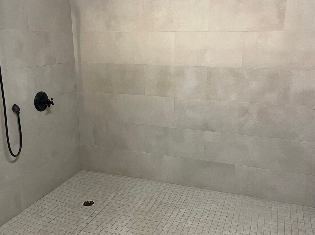 Black Prong Resort主图