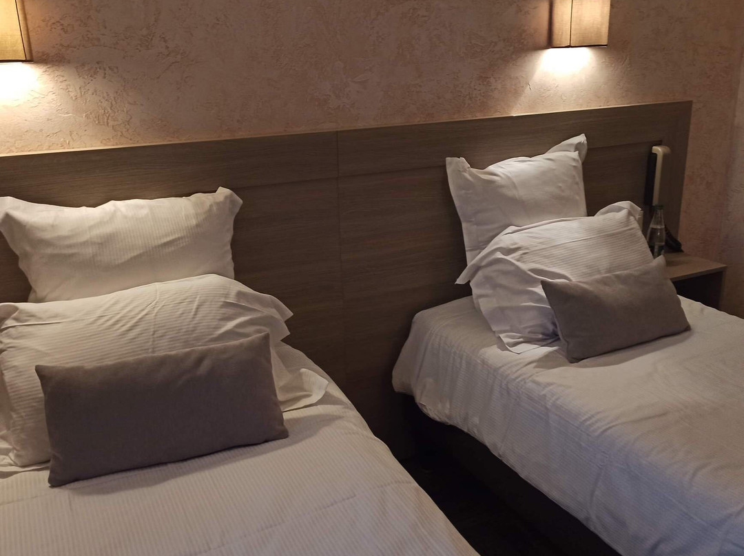 Logis Hostellerie d'Héloïse主图