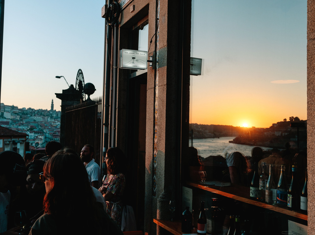 Casa Tão Longe, Tão Perto - Porto
