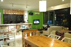 桂林瓦将旅舍火车站店主图