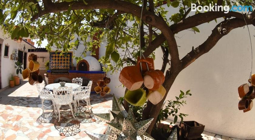 Hotel Casa Limon