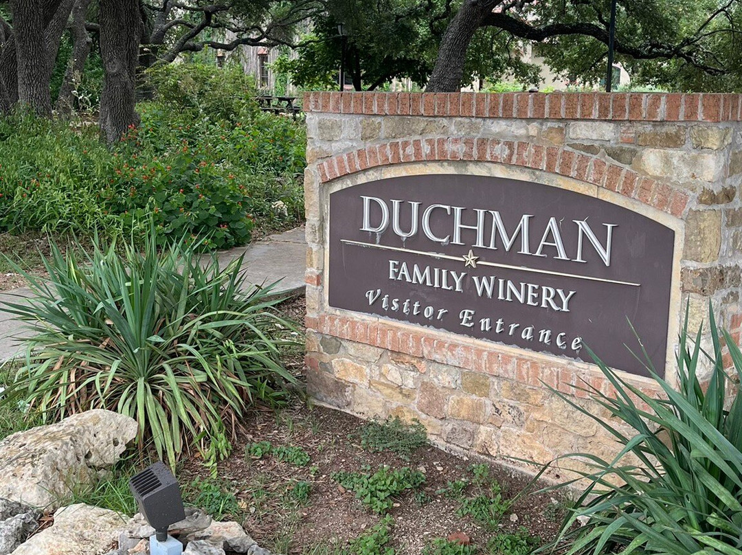Duchman Family Winery-Driftwood必去景点