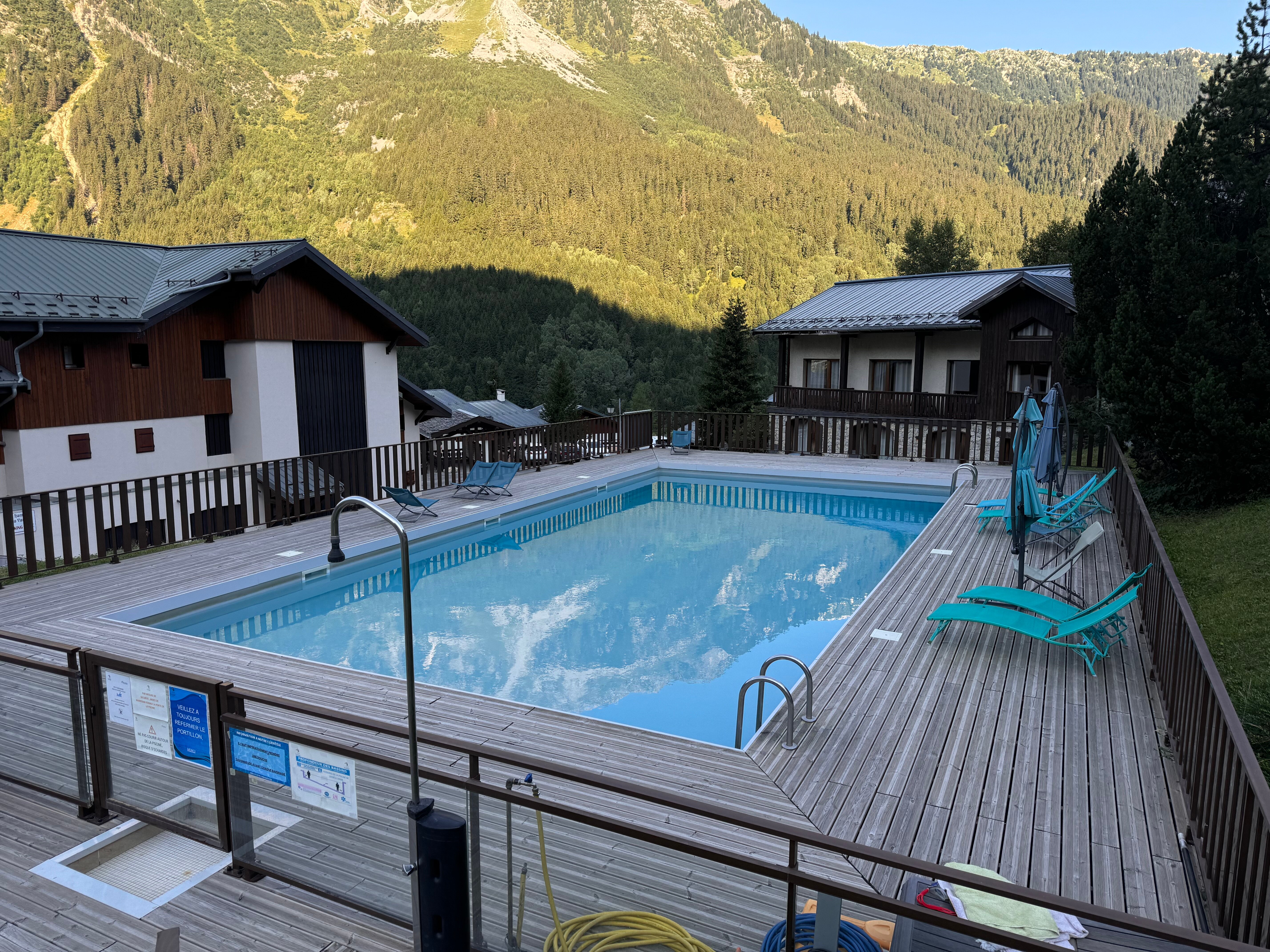 Le Telemark-泳池