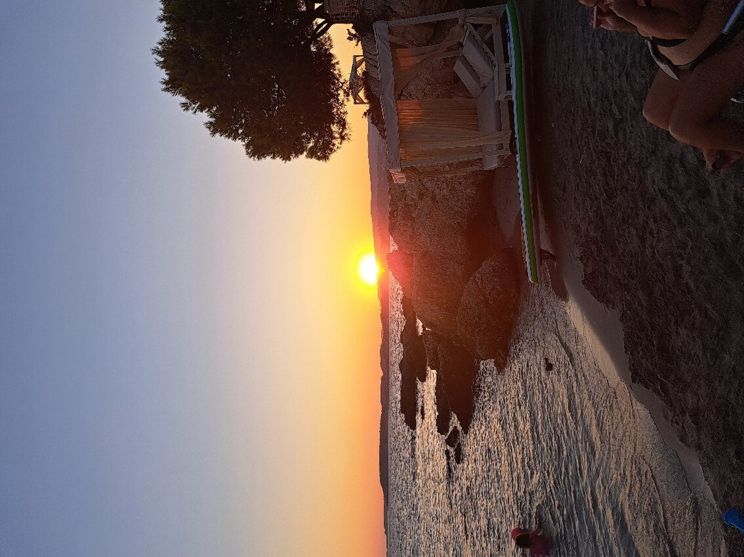 Gradakia Beach-Lassi必去景点