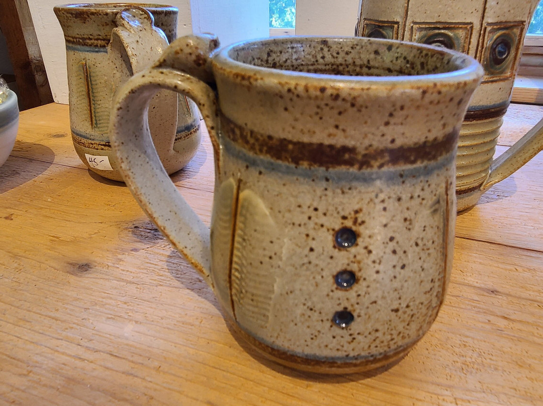 Lily Bay Pottery-斯特金贝必去景点