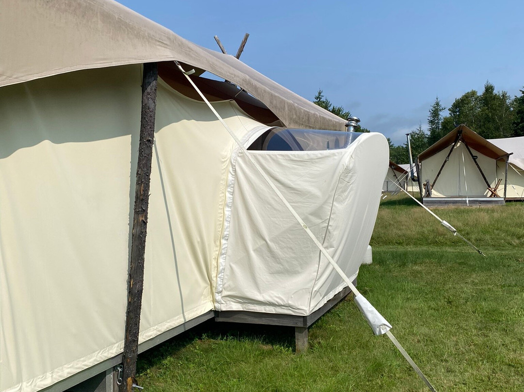 Under Canvas Acadia主图