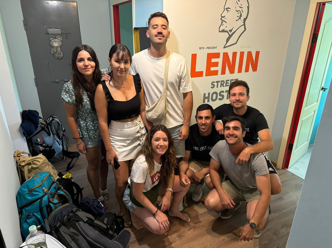 Lenin Street Hostel & Tours