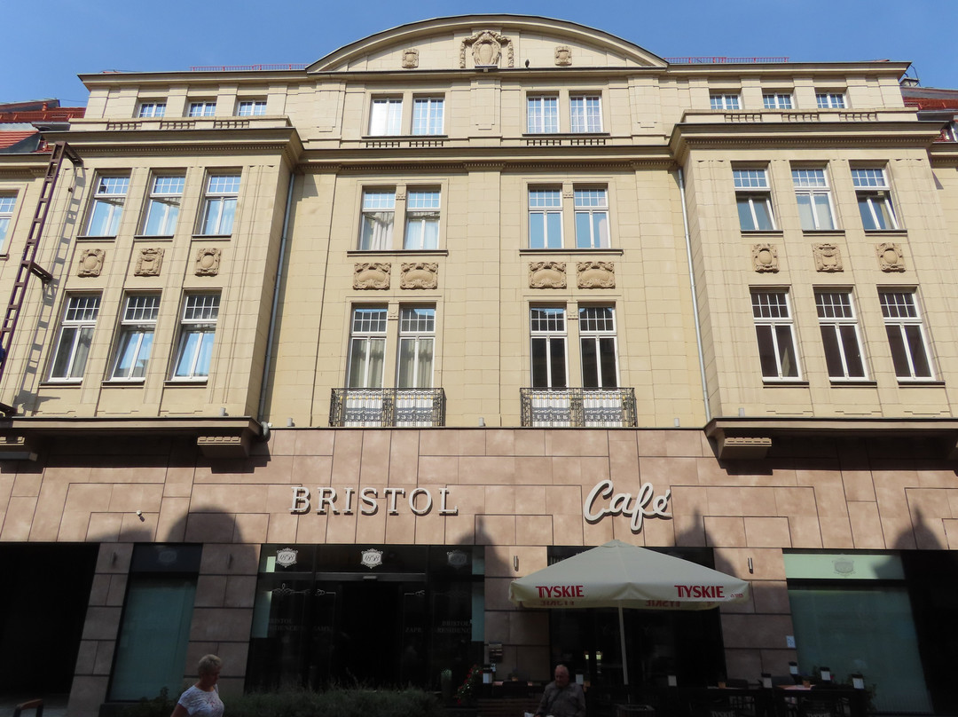 Hotel Bristol主图