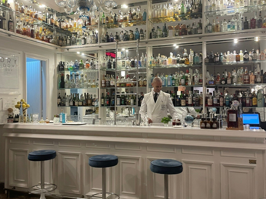 Dry Martini Sorrento