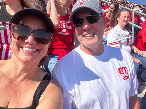 白金汉酒店主图