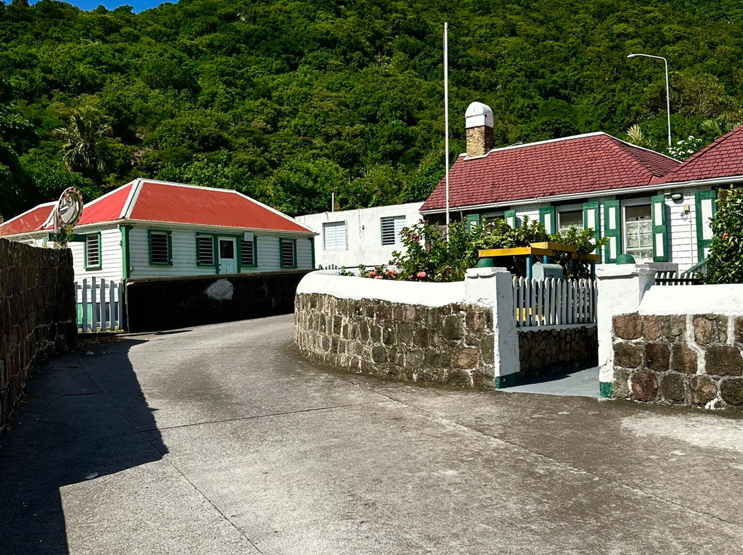 Ladder Bay-The Bottom必去景点