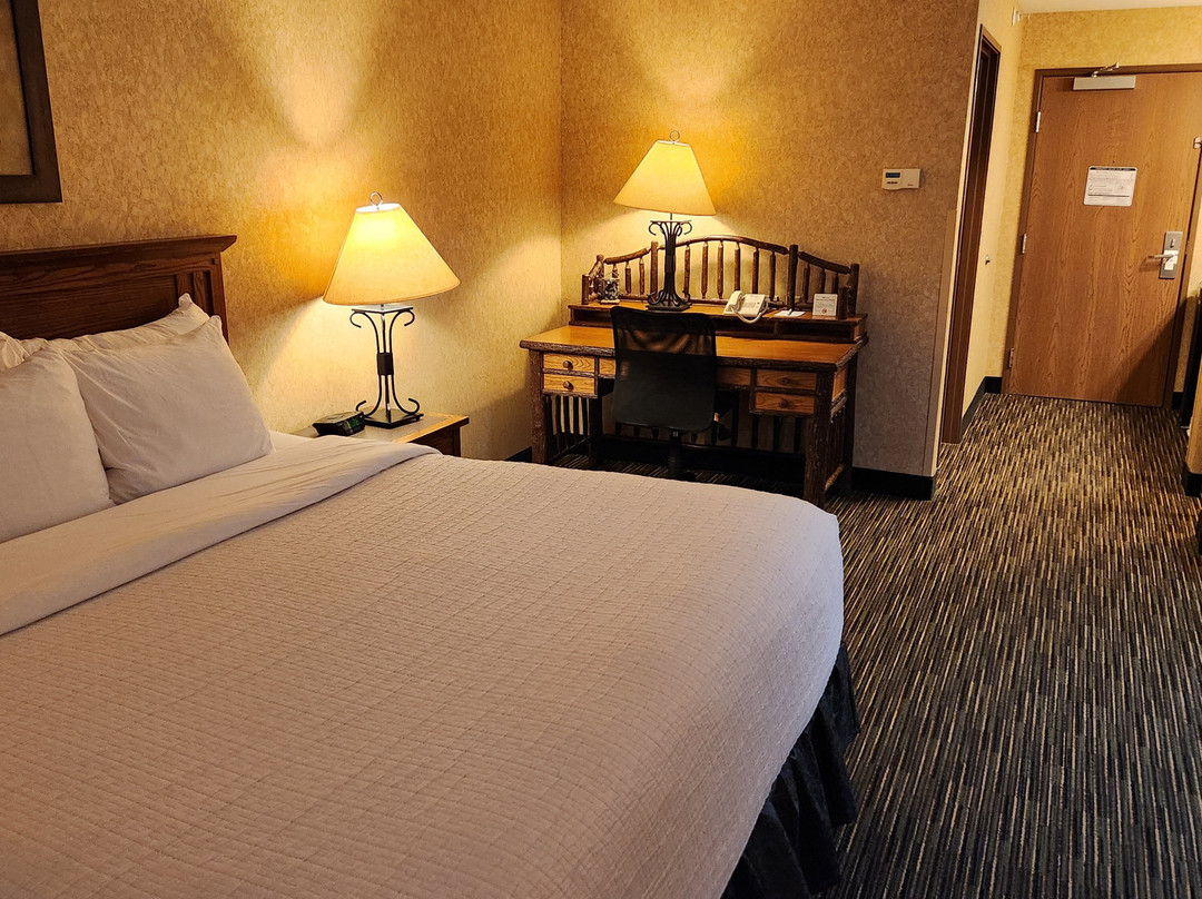 克里贝斯特韦斯特PLUS套房酒店主图