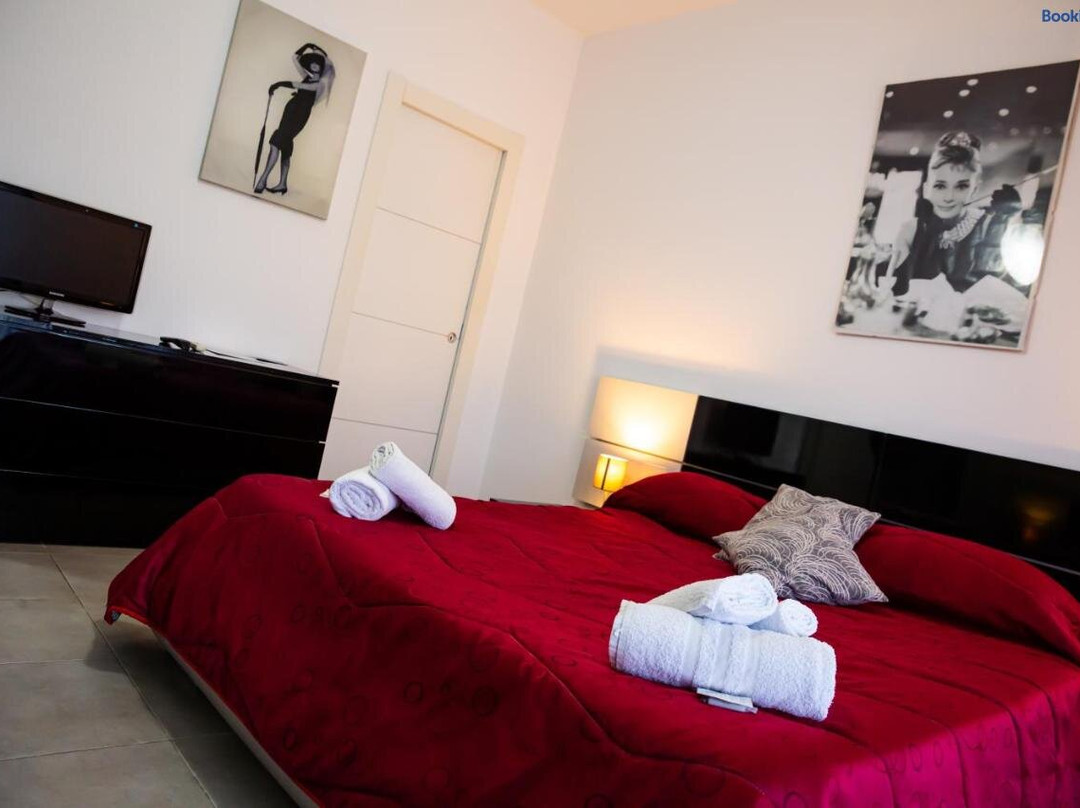 Etna Catania Center主图