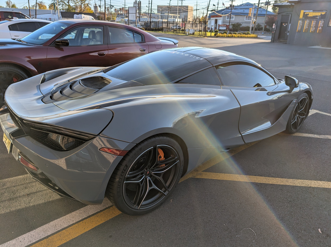 Legendary Exotics景点图片