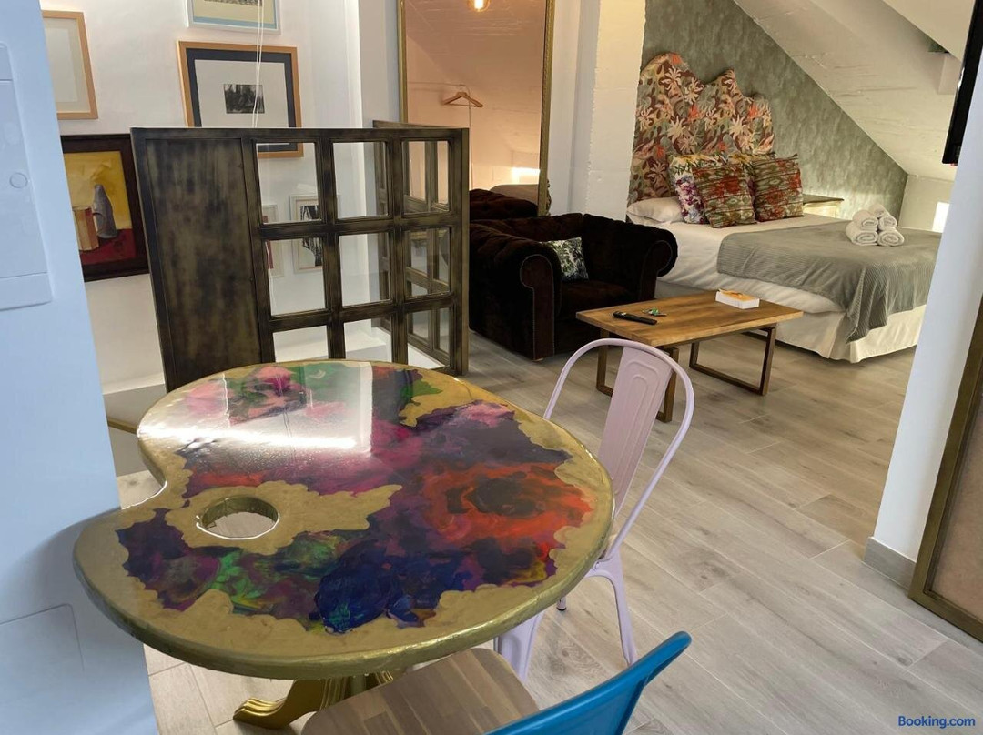 Ateneo Cuenca Suites Con Cocina en El Casco histórico