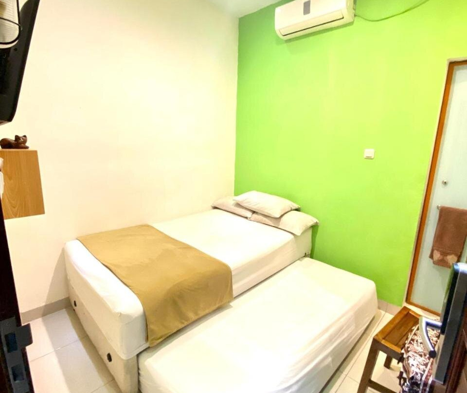 Cabin Hotel Bhayangkara主图