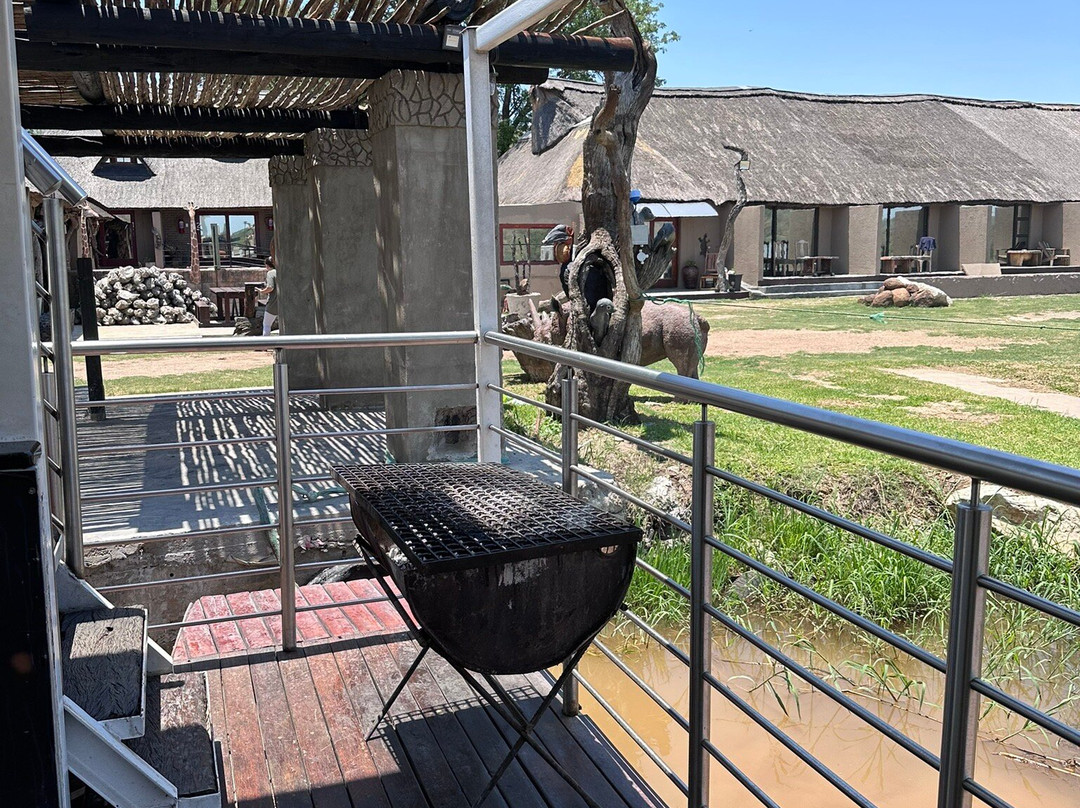 Kambaku 2 Boat Safaris & Lodge-伐拉博瓦必去景点