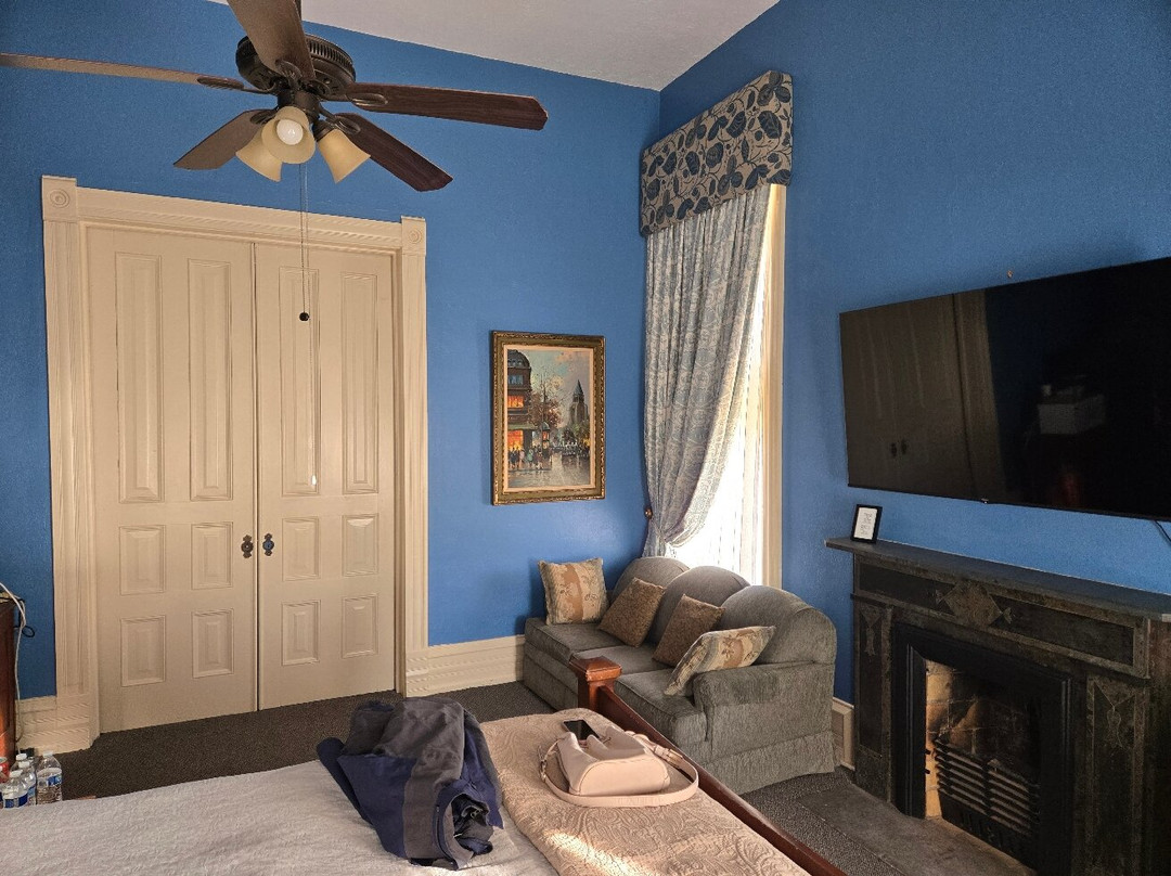 Bridgewater Inn主图