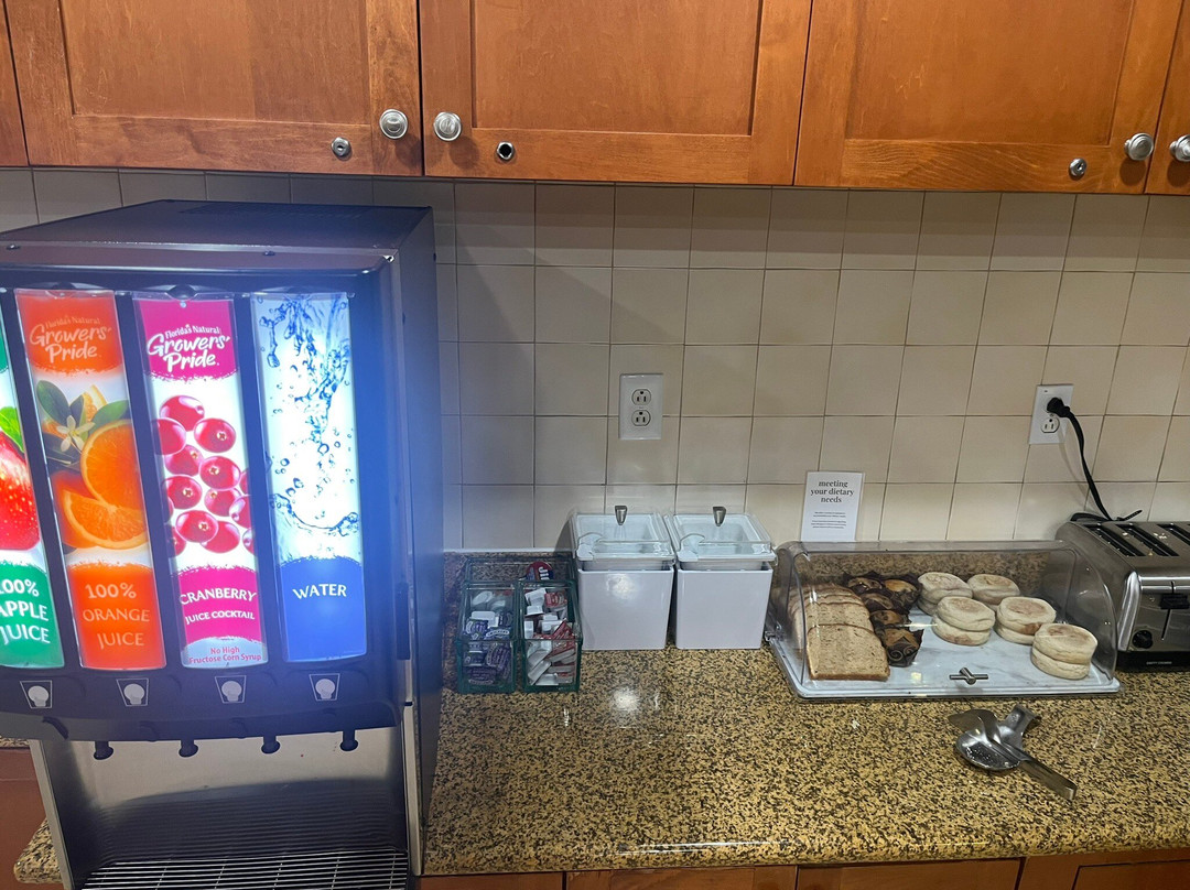 格尔夫波特比洛克西机场万豪原住客栈主图